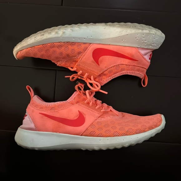 Nike Women's Juvenate Casual Sneakers from Finish Line - Picture 1 of 8